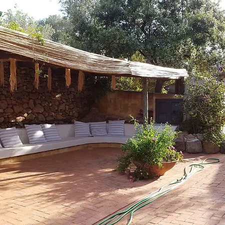 Bed & Breakfast Le Corti Di Aloa San Pantaleo